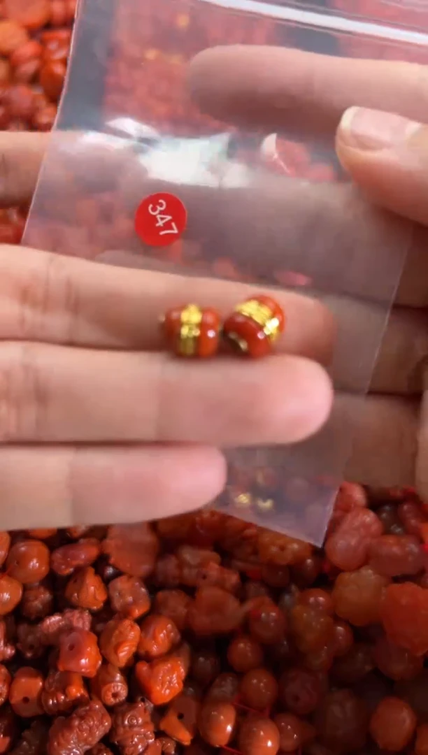 【闪购商品】南红玛瑙颈饰未镶嵌1