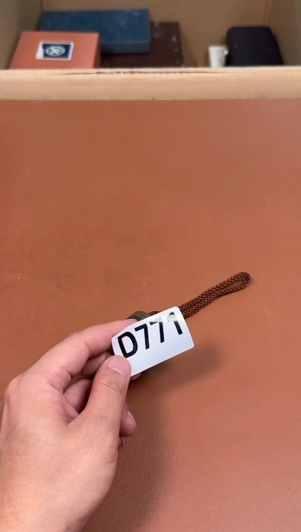 瓷片一**何771中古商品默认微瑕谨慎参拍