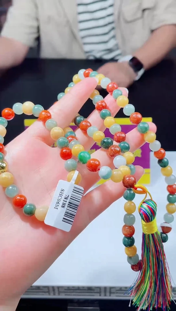 颈饰未镶嵌翡翠翡翠多样性发其一
