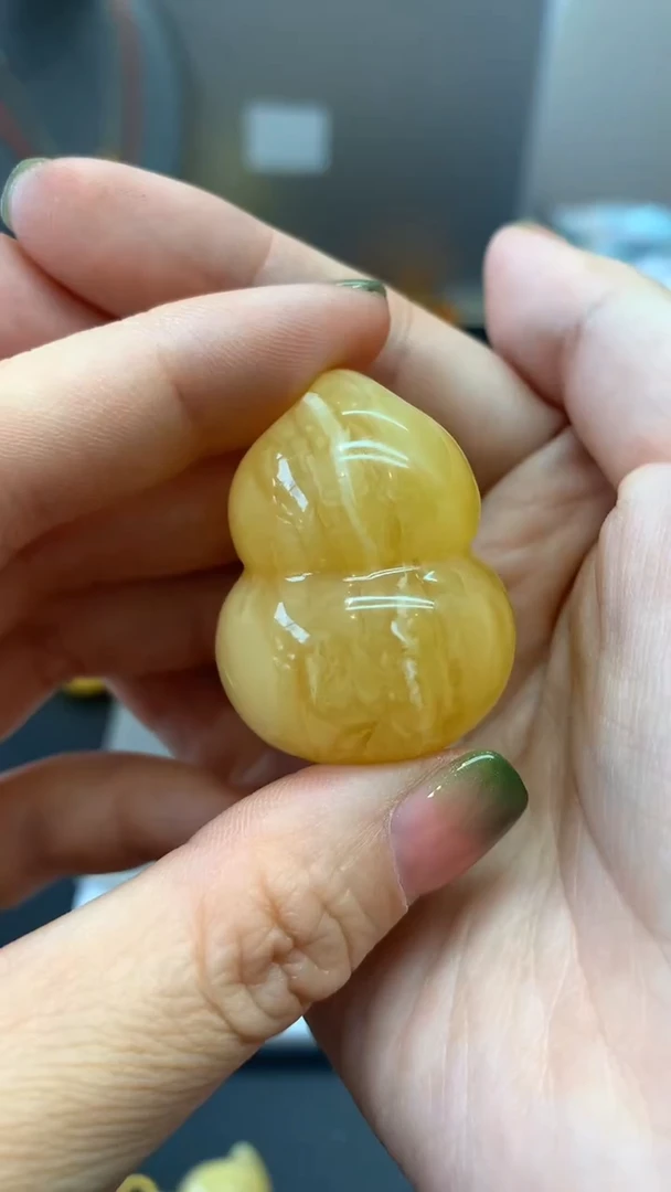 未镶嵌琥珀珠宝奇石你****你934