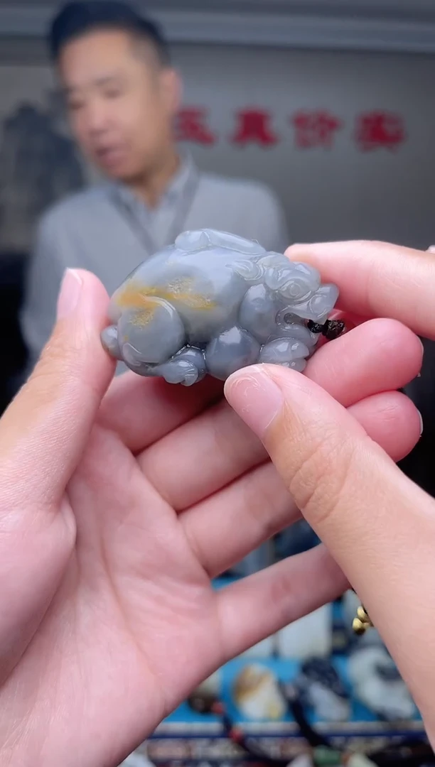 未镶嵌和田玉挂件1