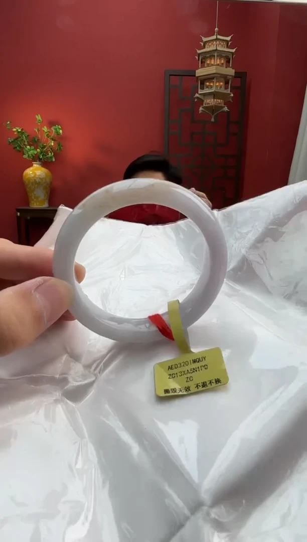 未镶嵌手镯翡翠翡翠手镯2