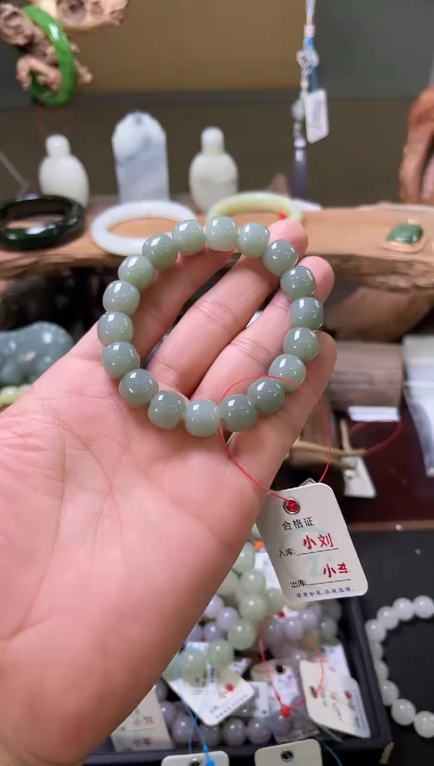 手串未镶嵌和田玉卡12且末吐拉牧场老型9009460