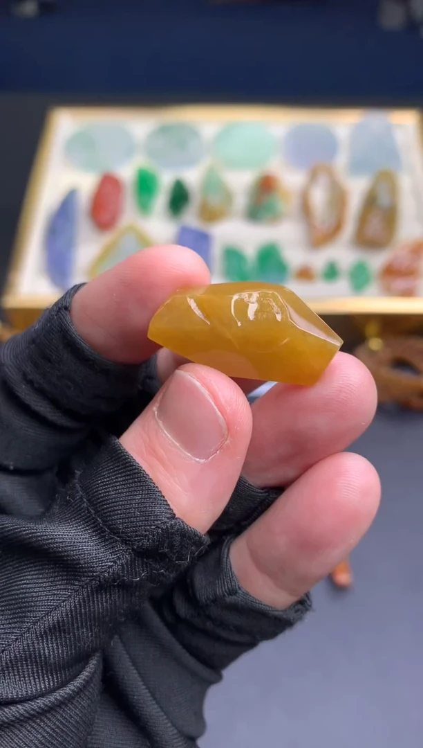 【闪购商品】定制翡翠未镶嵌