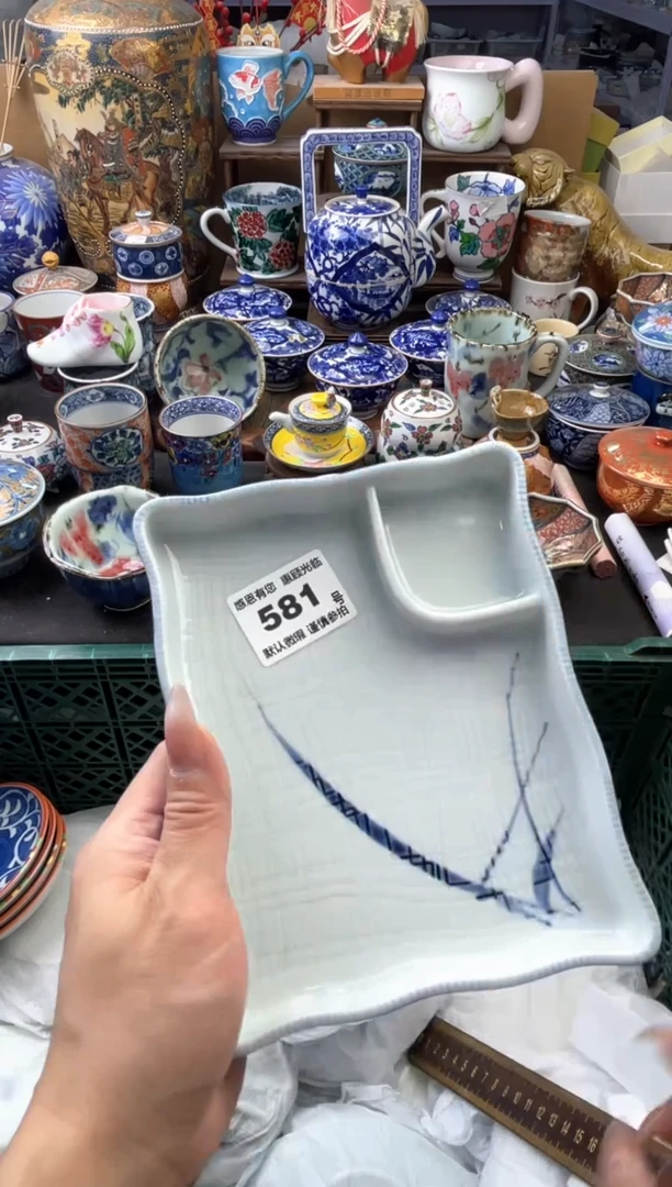 瓷片梅*扣581号六六工艺品瓷器