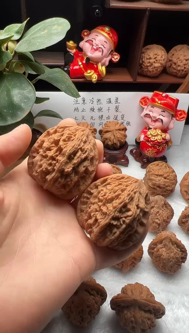 把件文玩核桃虎头41