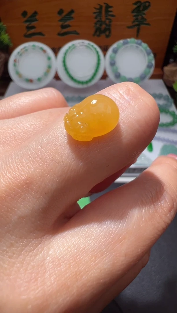 【闪购商品】定制翡翠未镶嵌11.4*8.5*5金蟾