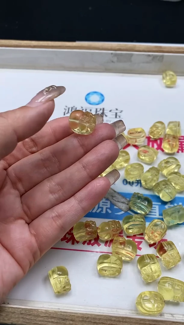 散珠未镶嵌水晶D853 黄水晶 貔貅1个9.9元