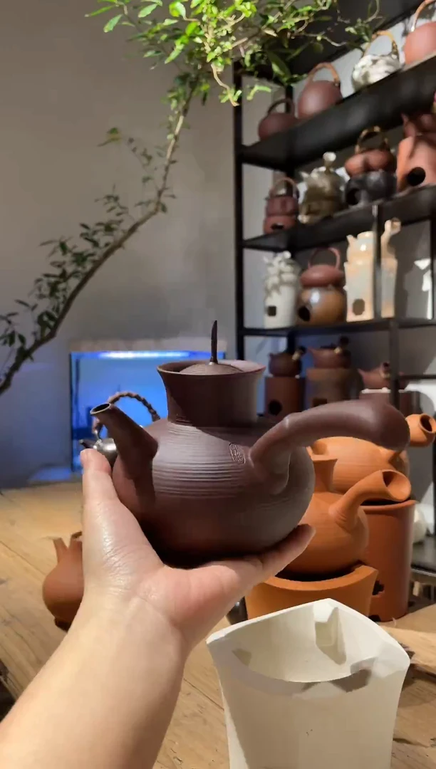 紫泥侧把宝瓶壶500cc