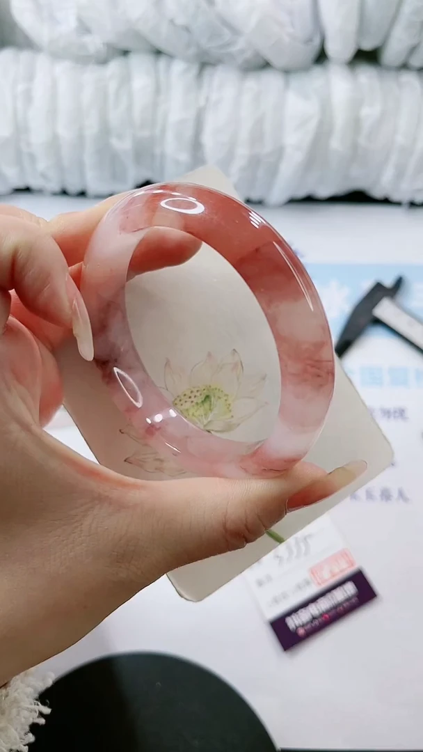 【闪购商品】石英质玉手镯未镶嵌多样性发货S335