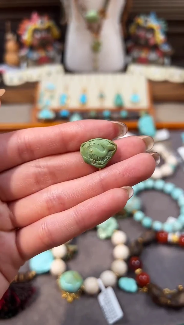 未镶嵌绿松石配饰绿松石配饰鲸鱼牌