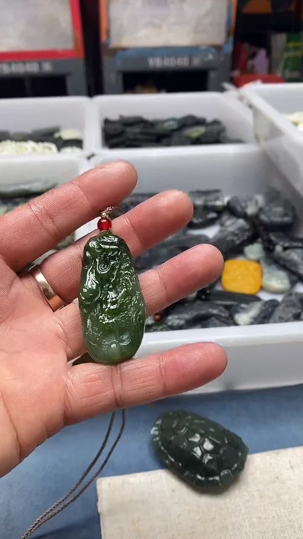 项链未镶嵌和田玉1