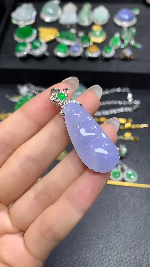 翡翠18K金镶嵌吊坠(不含链)20吊坠不含链