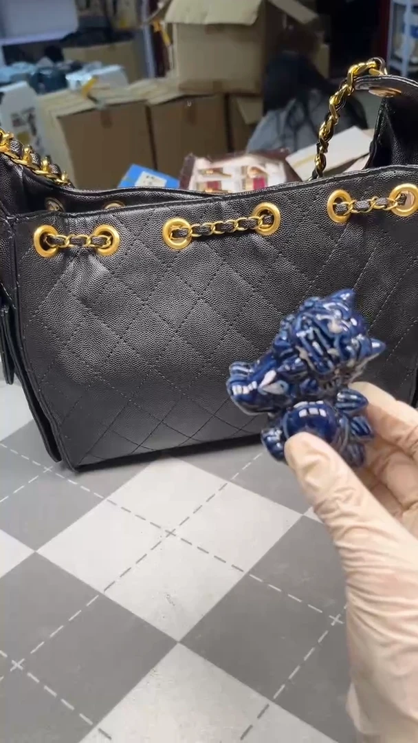 瓷片陶瓷如图所示周边