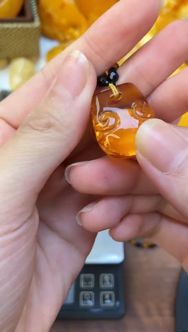 裸石琥珀未镶嵌天然琥珀蜜蜡
