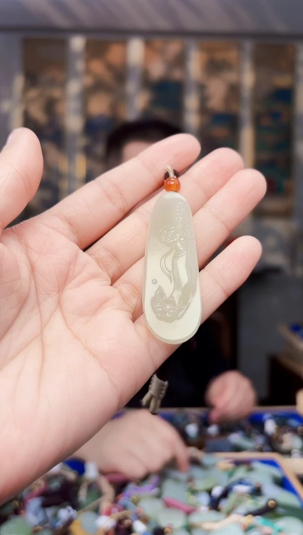 【闪购商品】和田玉挂件未镶嵌拍一发一