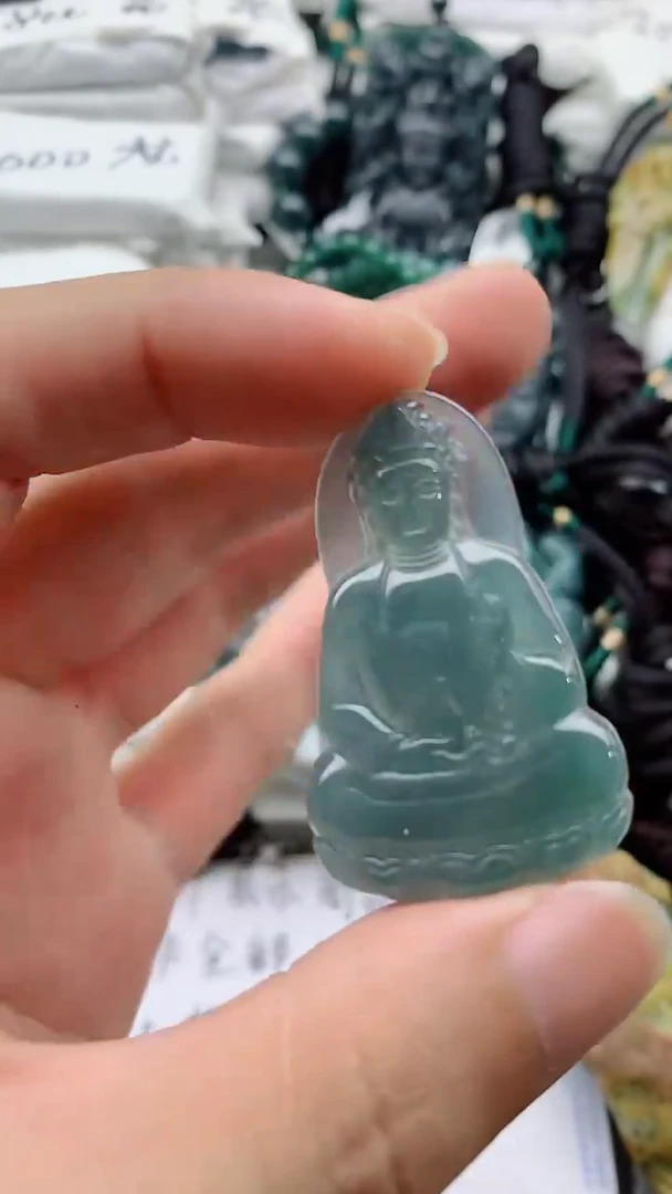 翡翠未镶嵌颈饰88888888888