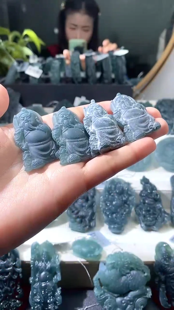 【闪购商品】定制翡翠未镶嵌多样性发货发其一件