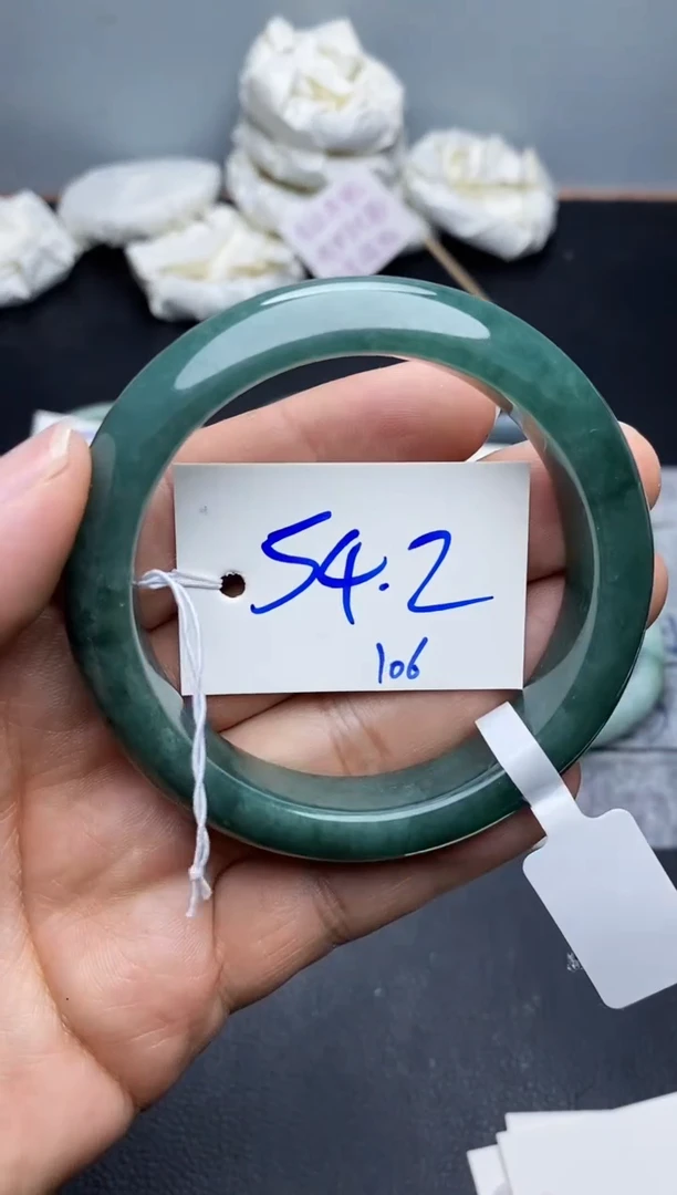 未镶嵌手镯翡翠106