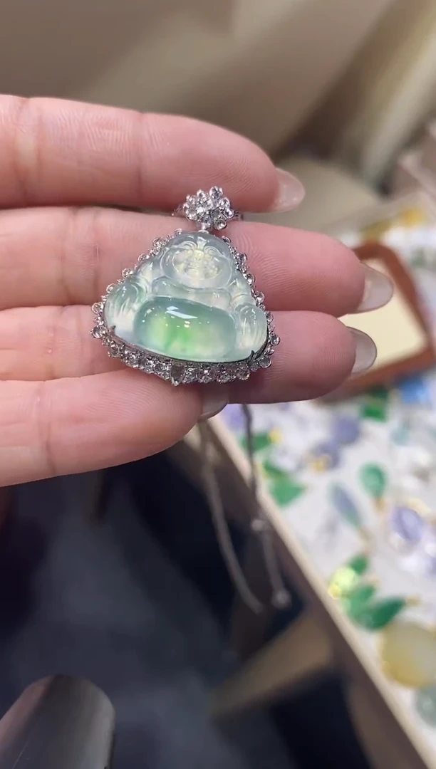 翡翠18K金镶嵌吊坠(不含链)佛公