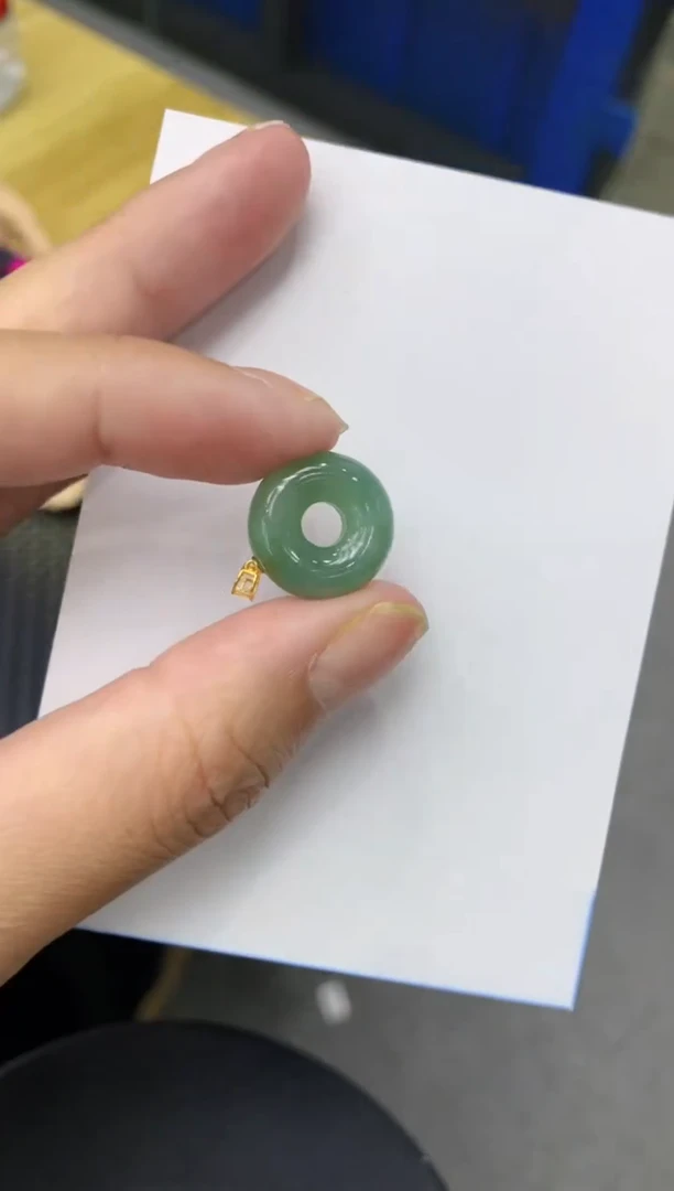 【闪购商品】翡翠颈饰18K金镶嵌111111111111