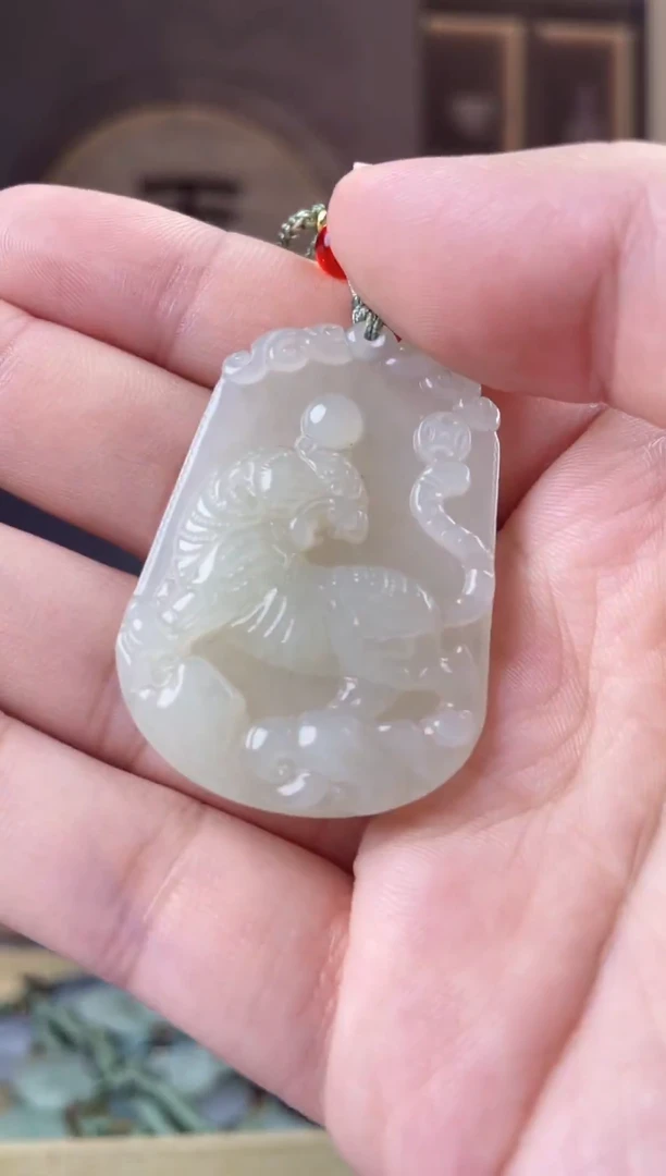 颈饰未镶嵌和田玉拍一发一，多样性发货