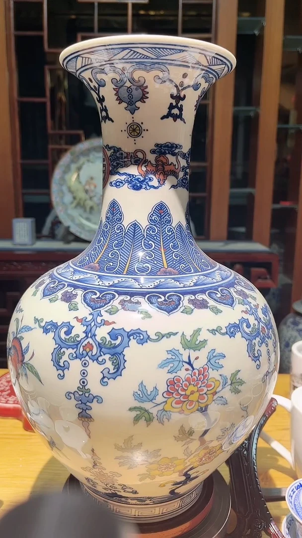 瓷片悠*姐古彩五彩赏瓶