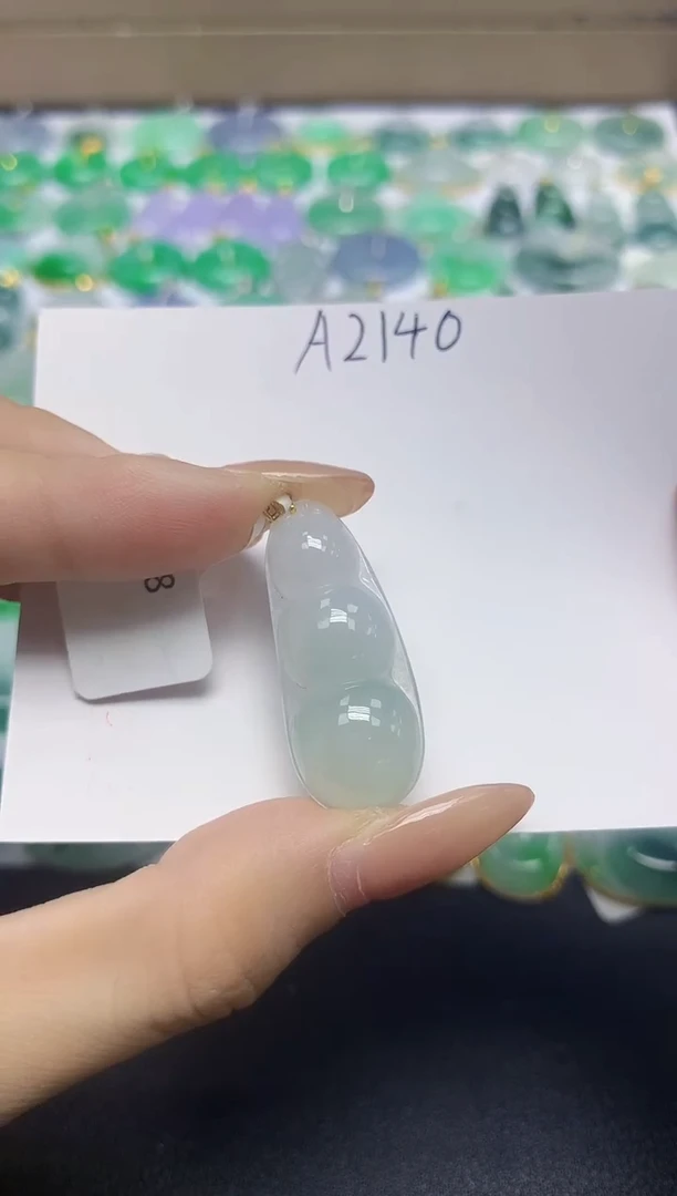 颈饰18K金镶嵌翡翠天然缅甸翡翠A货翡翠百元以上9元证书费自理