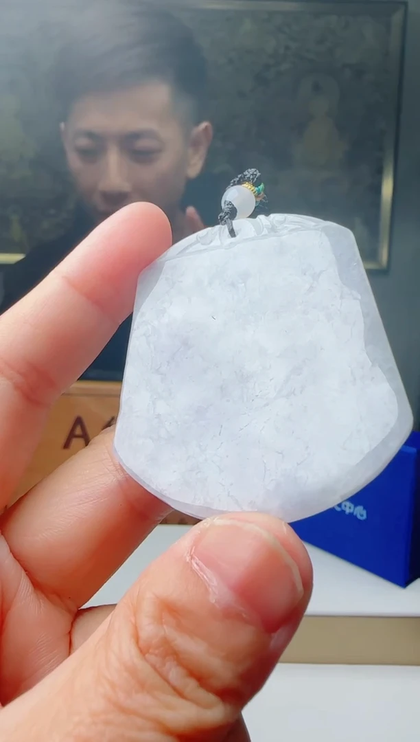 【闪购商品】翡翠颈饰未镶嵌1111111111