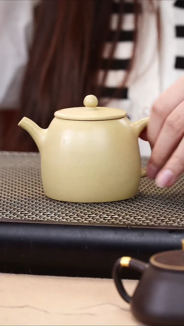 茶壶紫砂本山段泥超精工汲直160cc