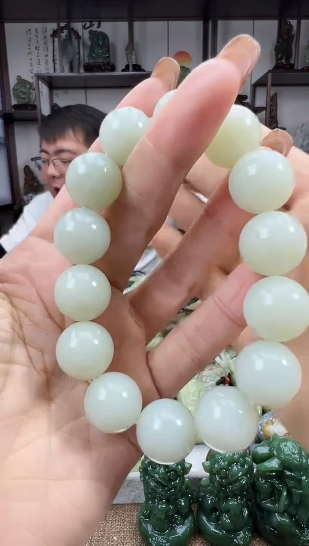 未镶嵌和田玉把件16