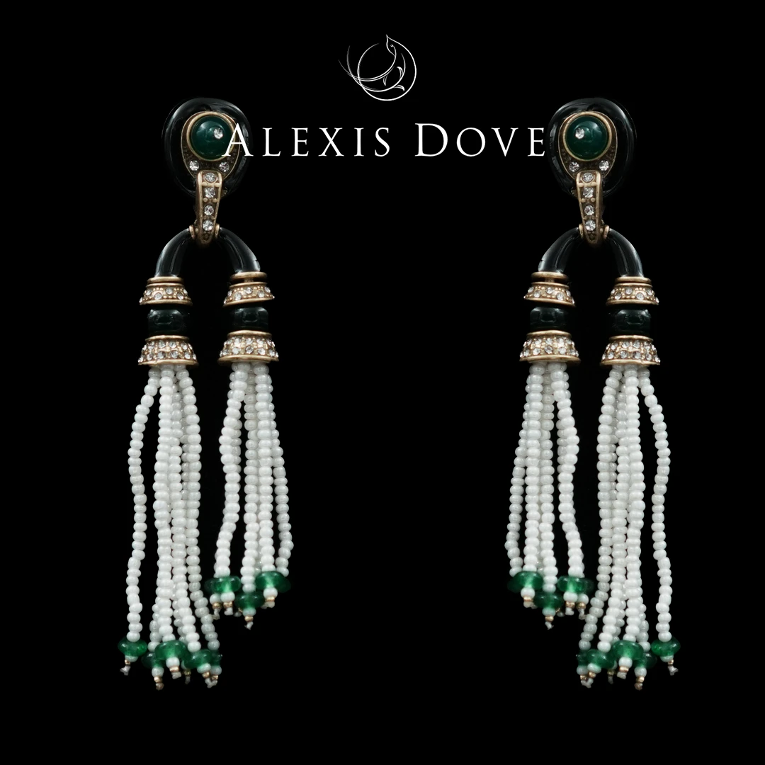 铜合金合成锆石耳饰 轻奢U形珠珠流苏耳钉【乐亿】