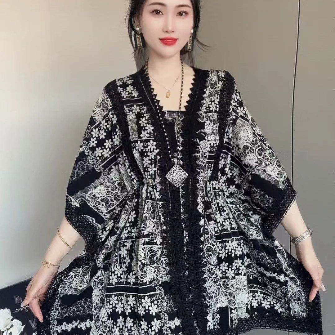 〖猫姐衣橱〗夏季新款时尚抽绳版缇花蕾丝拼麻蝙蝠衫6506