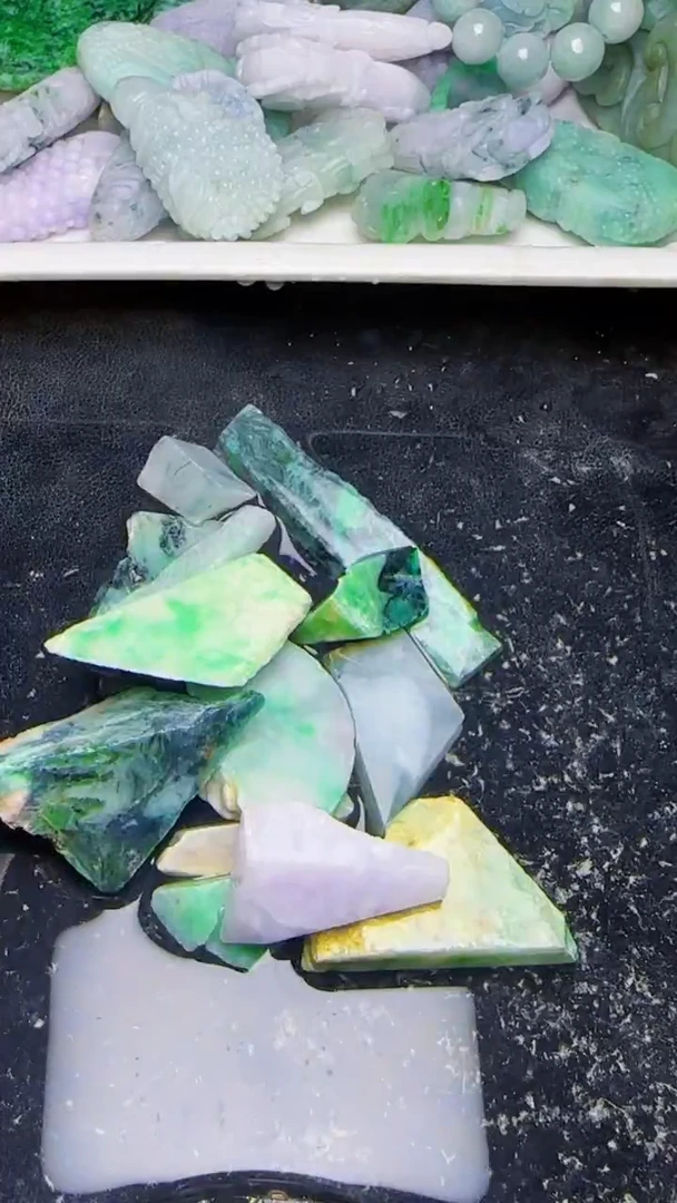 未镶嵌挂件翡翠035