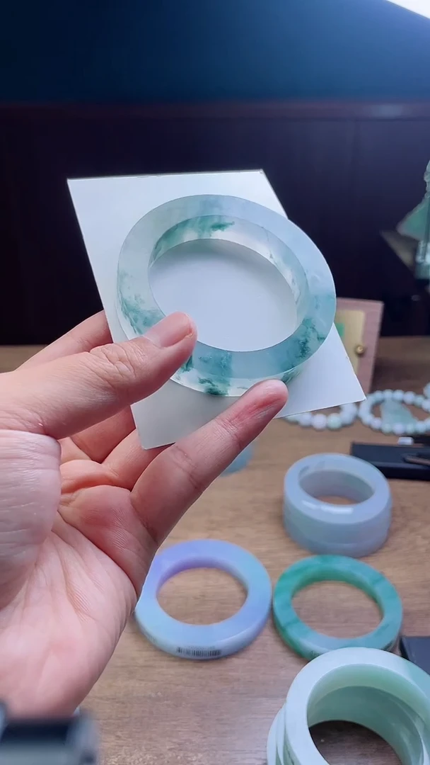 定制翡翠手镯未镶嵌小*玥定制