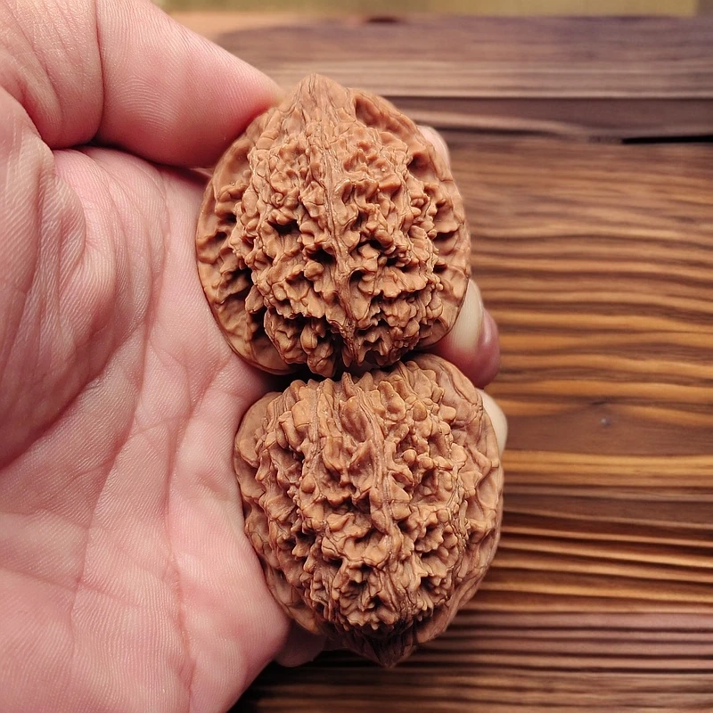 文玩核桃，全品满天星（百花山）