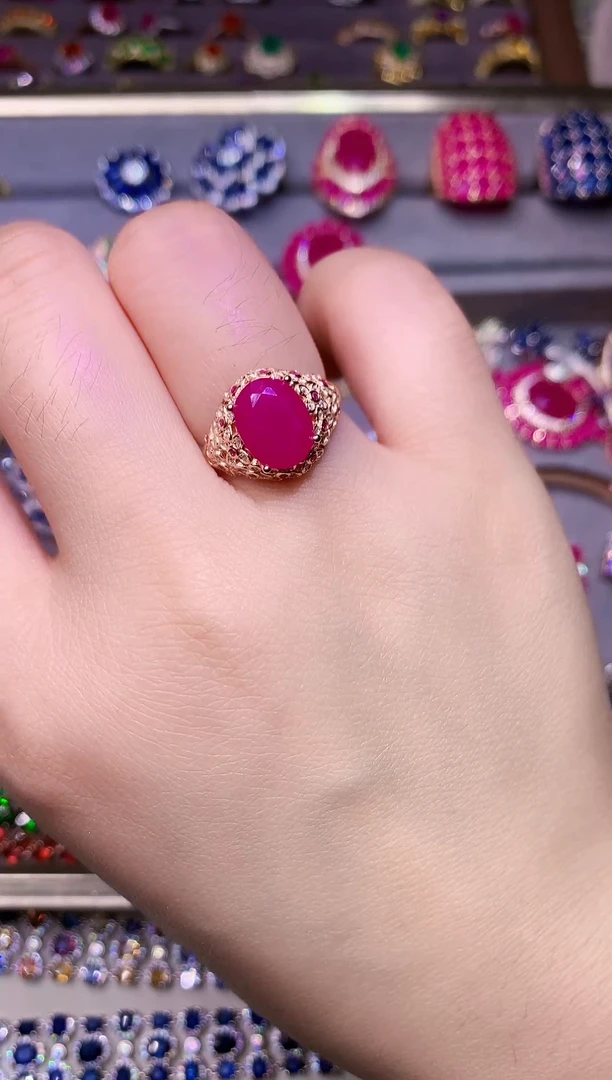 银S925镶嵌戒指红宝石....