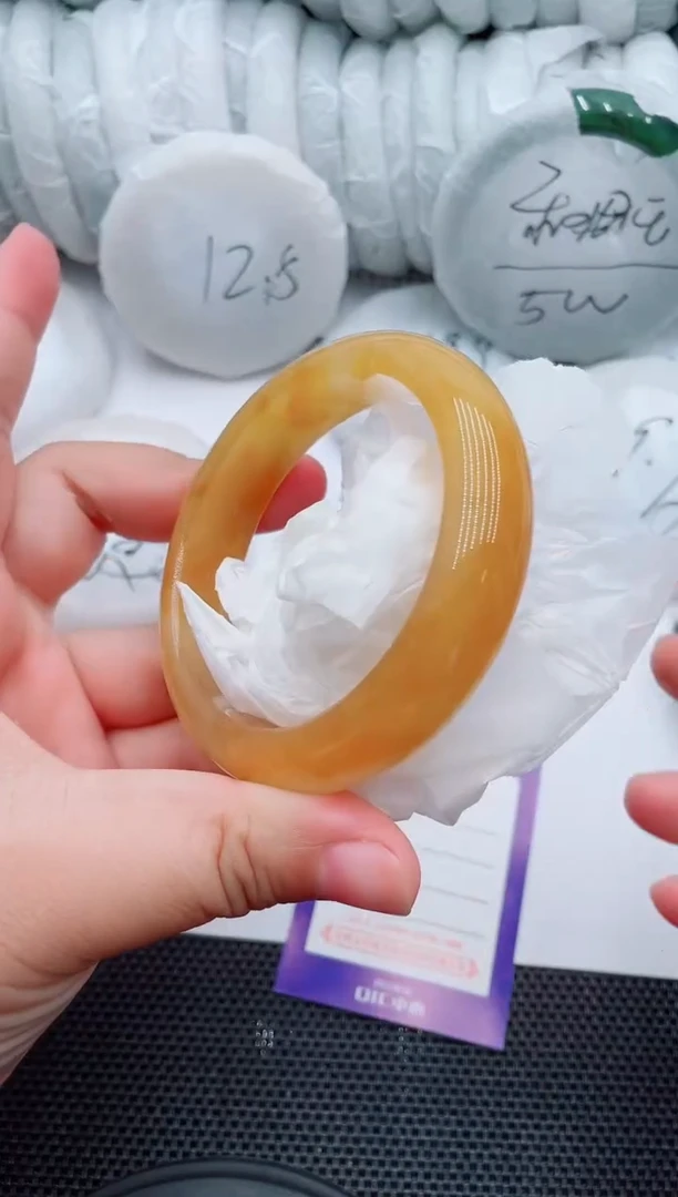 石英质玉手镯未镶嵌A41-55-56