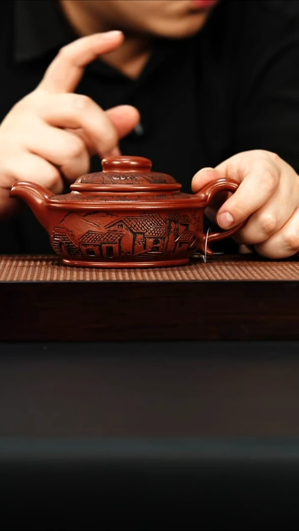 茶壶紫砂宜兴紫砂 忘忧壶 红皮龙 顾建根 h117