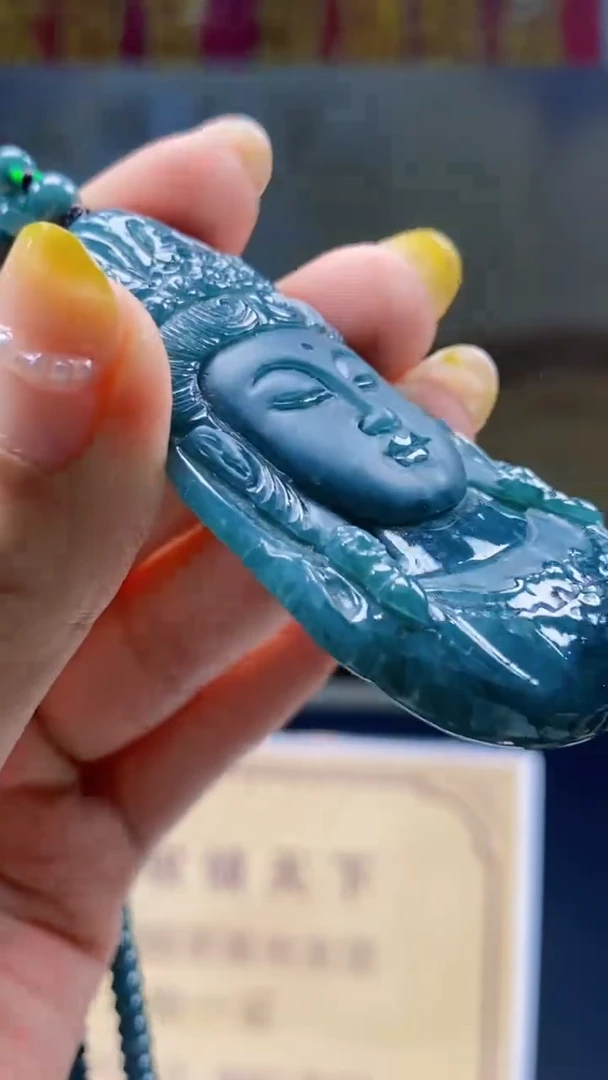 翡翠未镶嵌颈饰********114