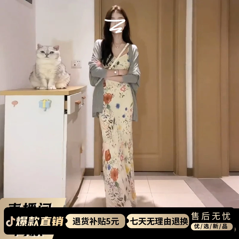 0341茶歇法式碎花连衣裙子女夏季新款小个子海边度假气质绝美长裙