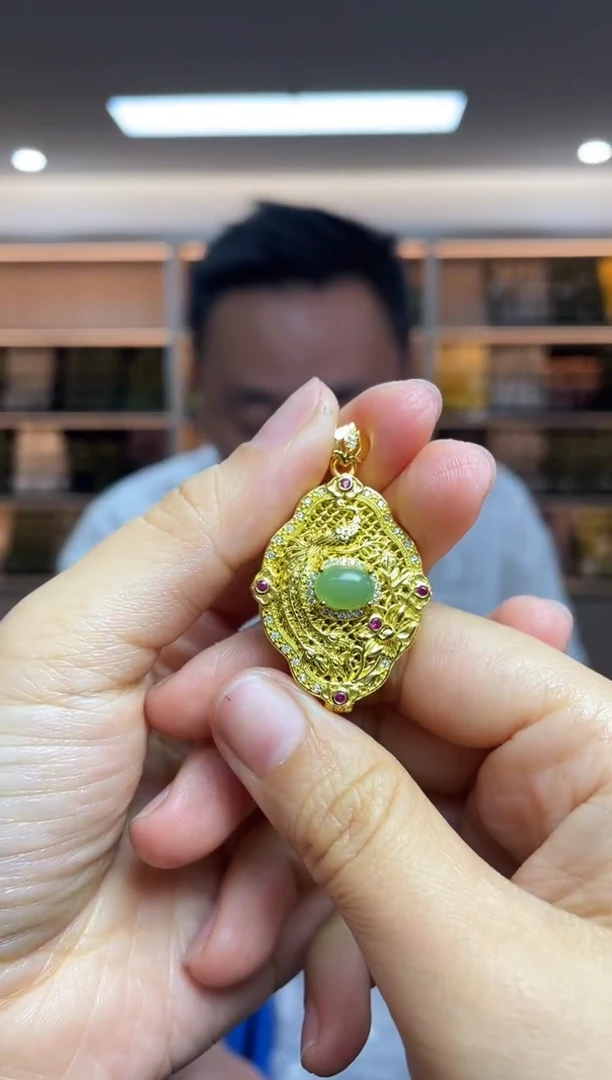 【闪购商品】和田玉`未镶嵌多样性发一件