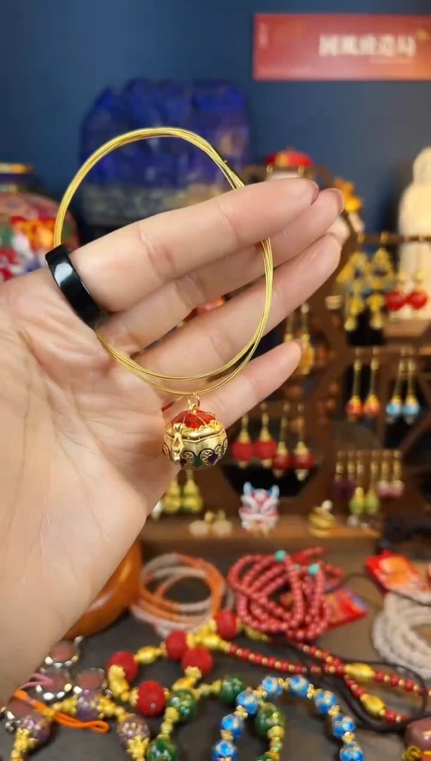 【闪购商品】柿柿如意珐琅吊坠
