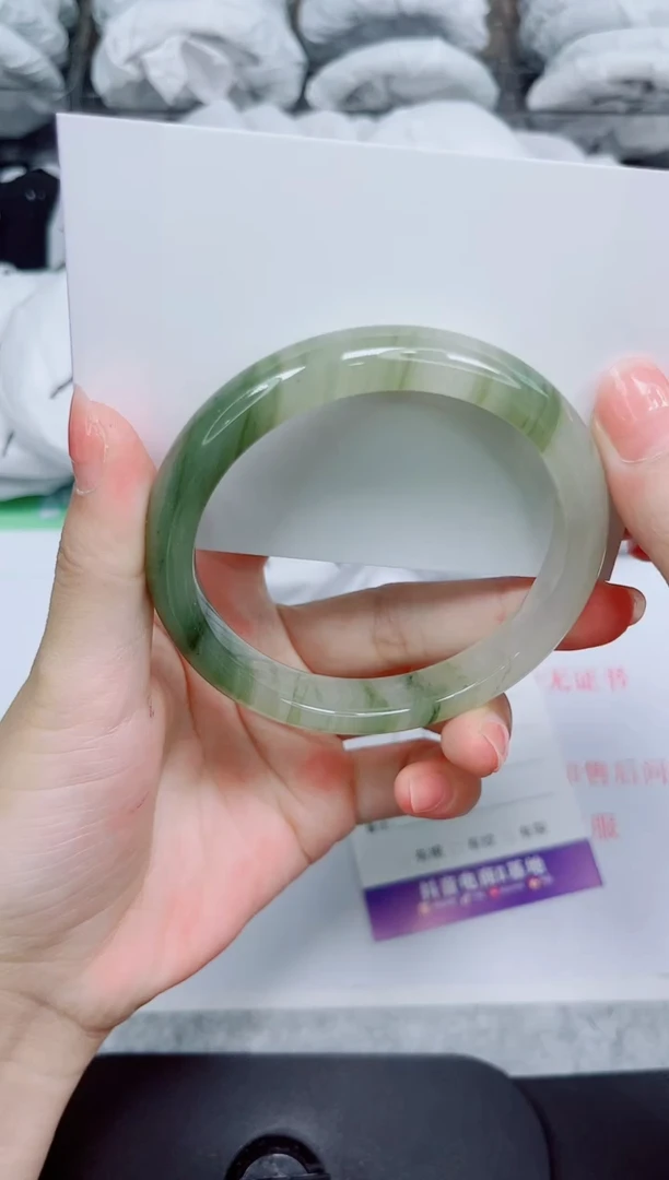 石英质玉手镯未镶嵌63-60