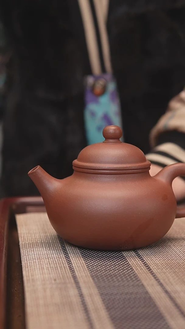 【闪购商品】紫砂茶壶微瑕红皮龙260cc容天