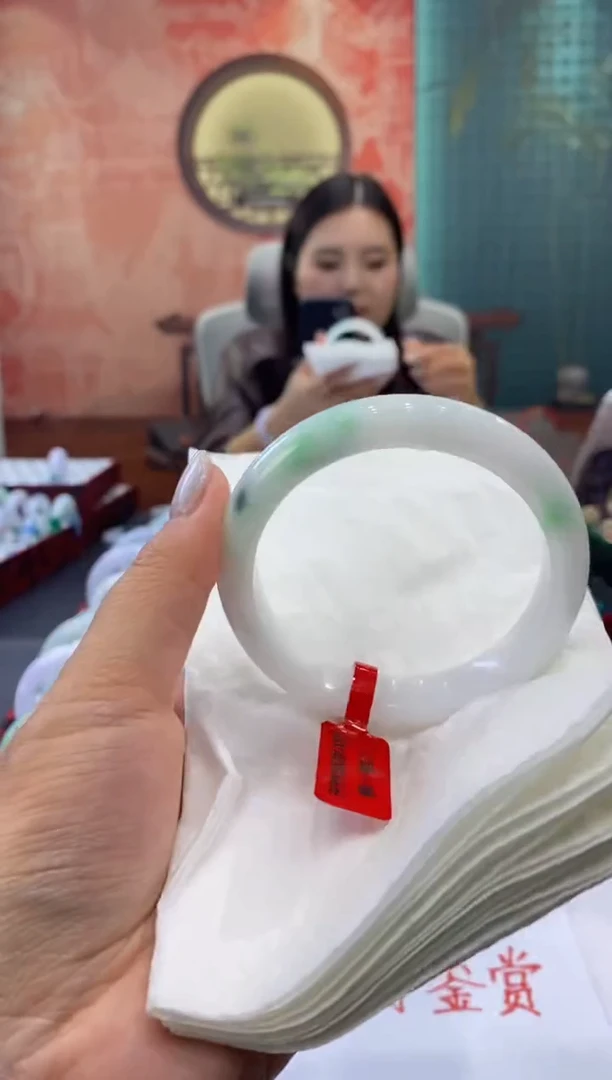 未镶嵌手镯翡翠多人00013812