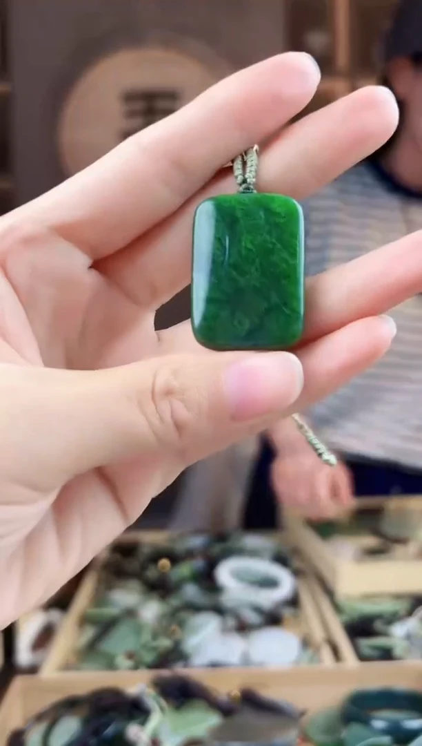 颈饰未镶嵌和田玉拍一发一，多样性发货