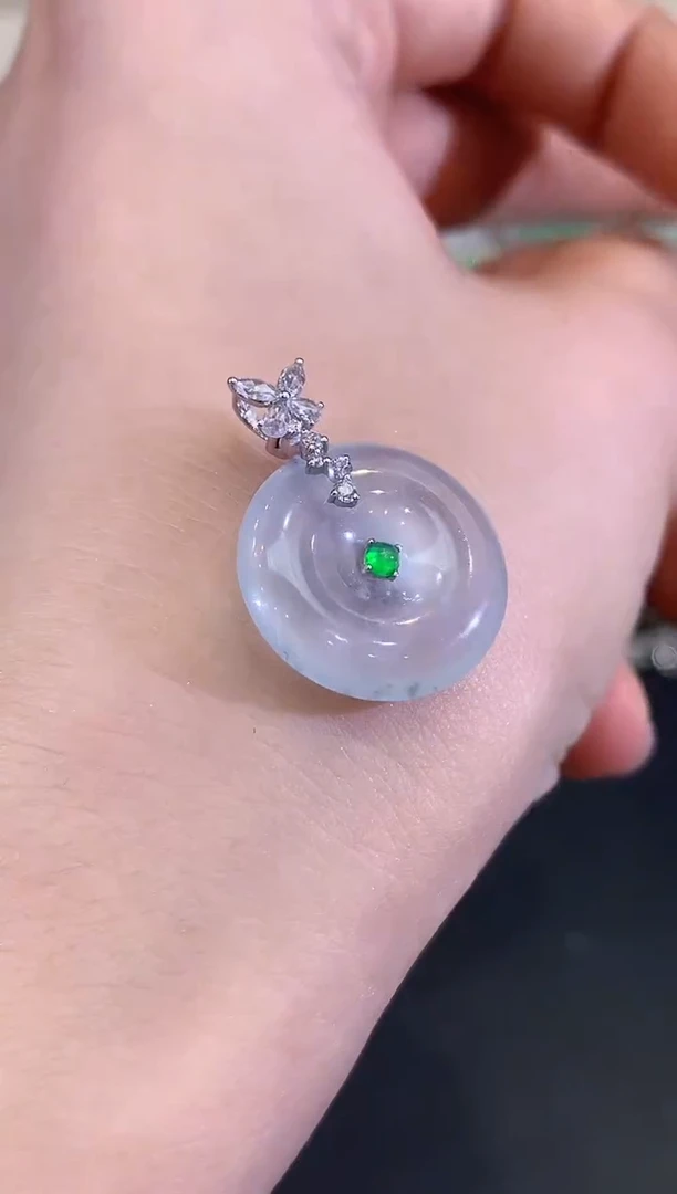 吊坠(不含链)18K金镶嵌翡翠B30