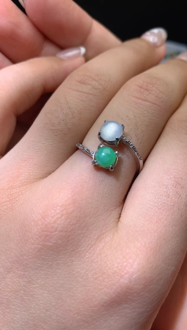 颈饰银S925镶嵌翡翠净货