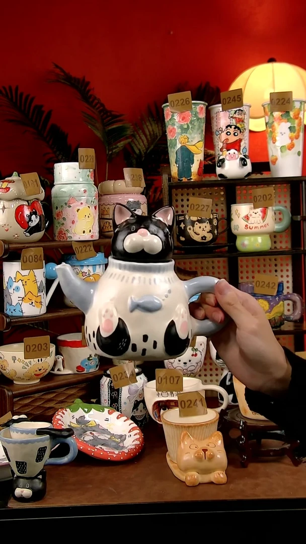 壶瓷DIY景德镇陶瓷手工创意卡通风小猫壶
